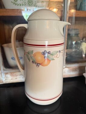 Abundance Pattern Corning/Corelle Insulated Pitcher